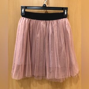 K-style mauve mesh skirt